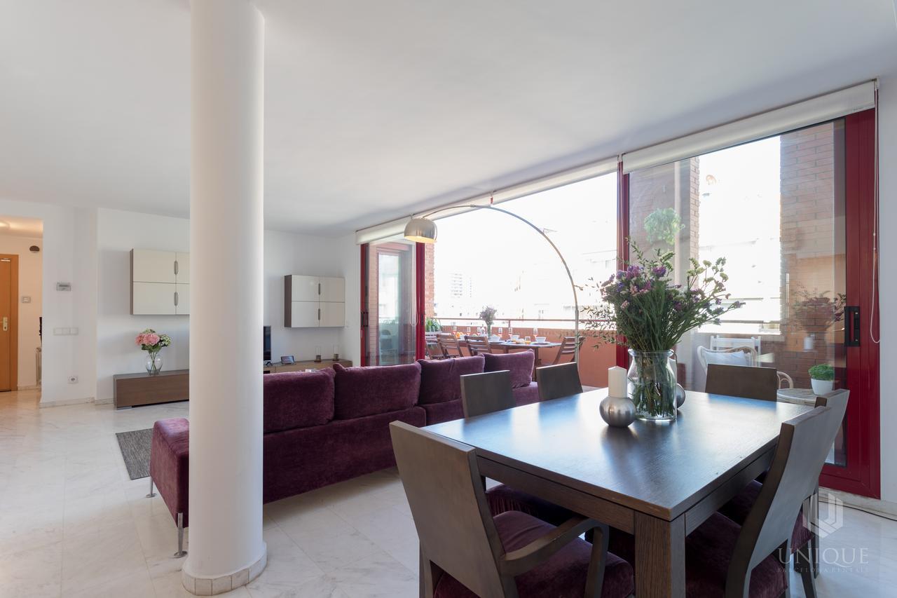 Unique Rentals - Stylish Seafront Duplex برشلونة المظهر الخارجي الصورة