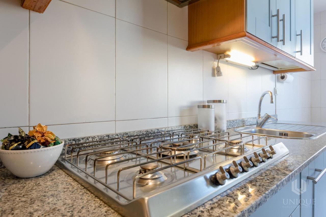 Unique Rentals - Stylish Seafront Duplex برشلونة المظهر الخارجي الصورة